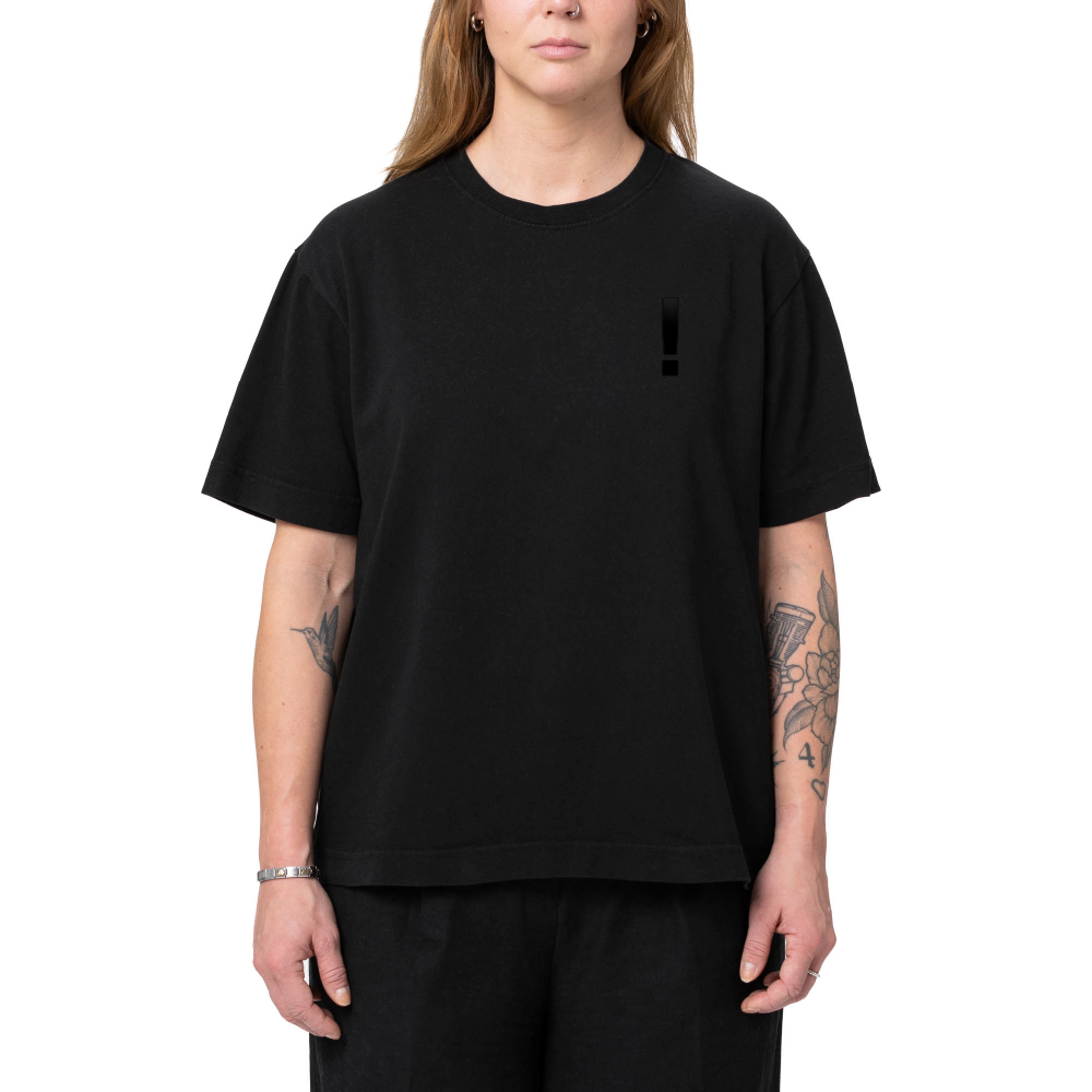 Haloo Helsinki! - T-Paita - Black on Black