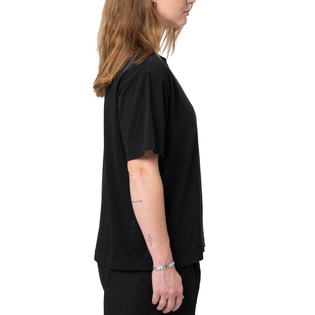 Crew Essentials By Hel Goods - Modern Fit T-Paita - Musta