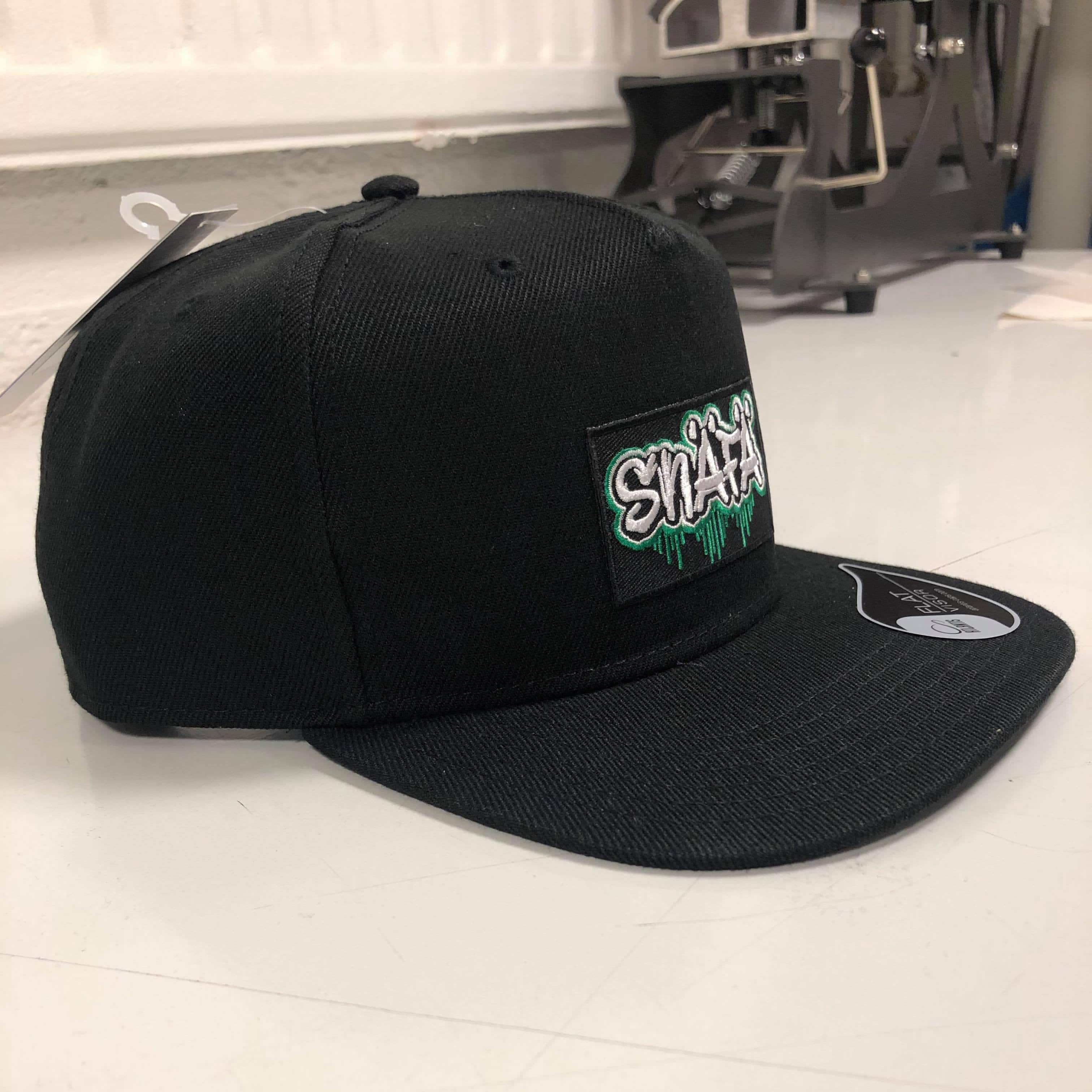 Snäfä - Snapback - Musta