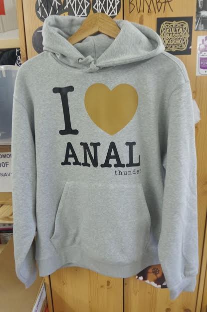 Anal Thunder - Huppari